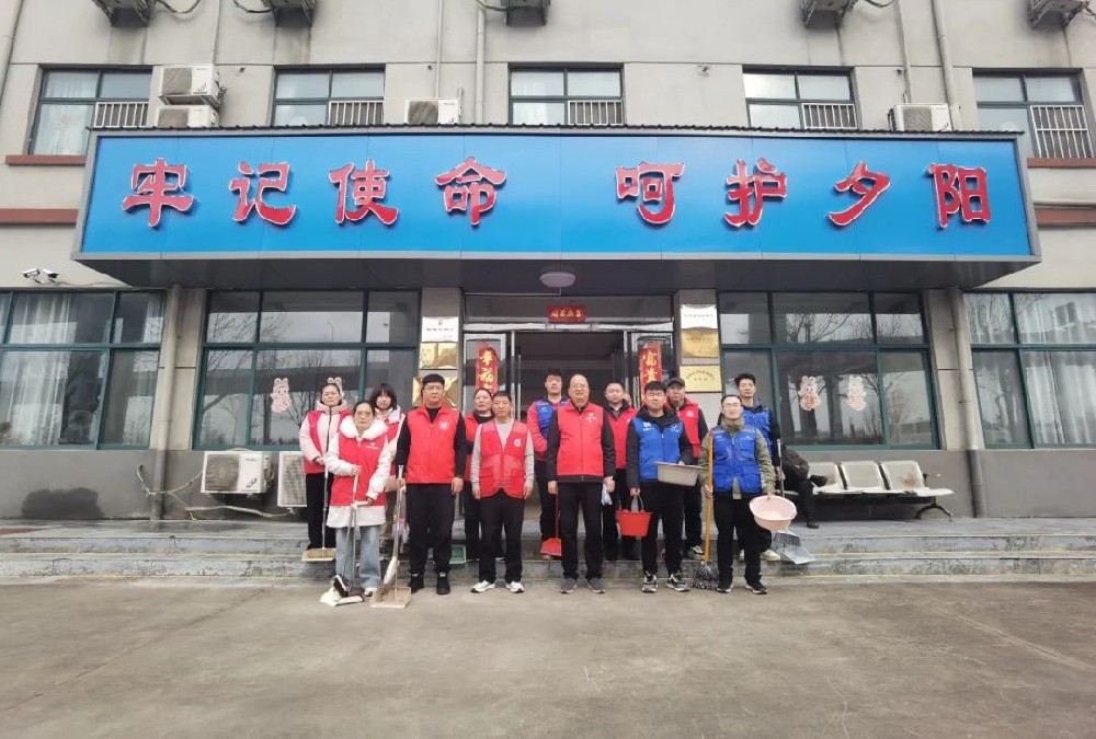 【新時代文明實踐推動周】學習雷鋒送溫暖，敬老院內顯溫情│鄭投產業園公司開展“學雷鋒 我行動”文明實踐主題活動